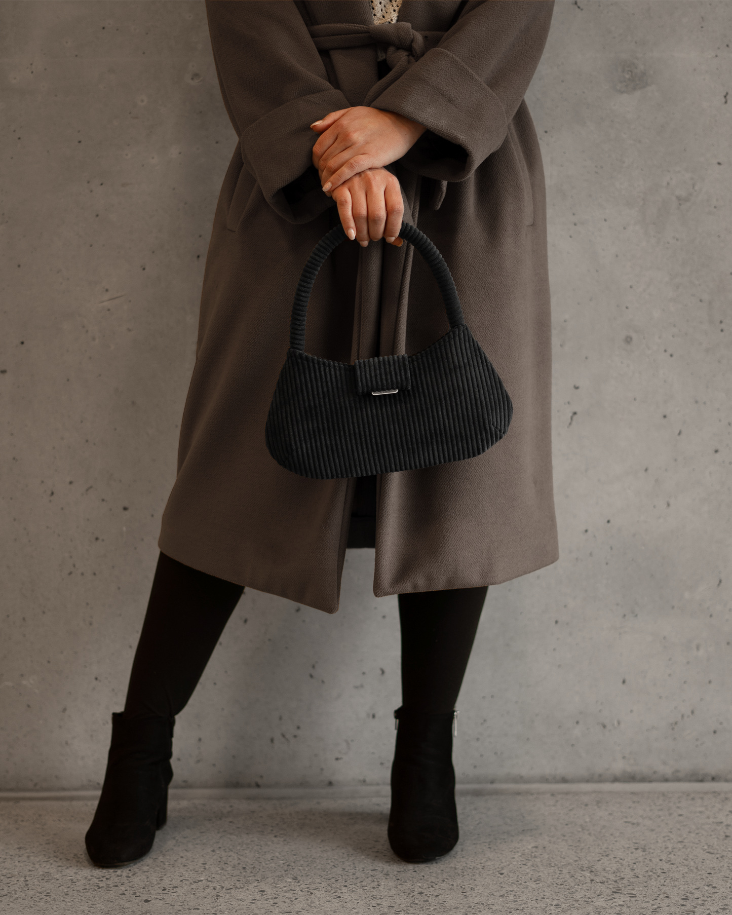 MINI BAG SCHWARZ